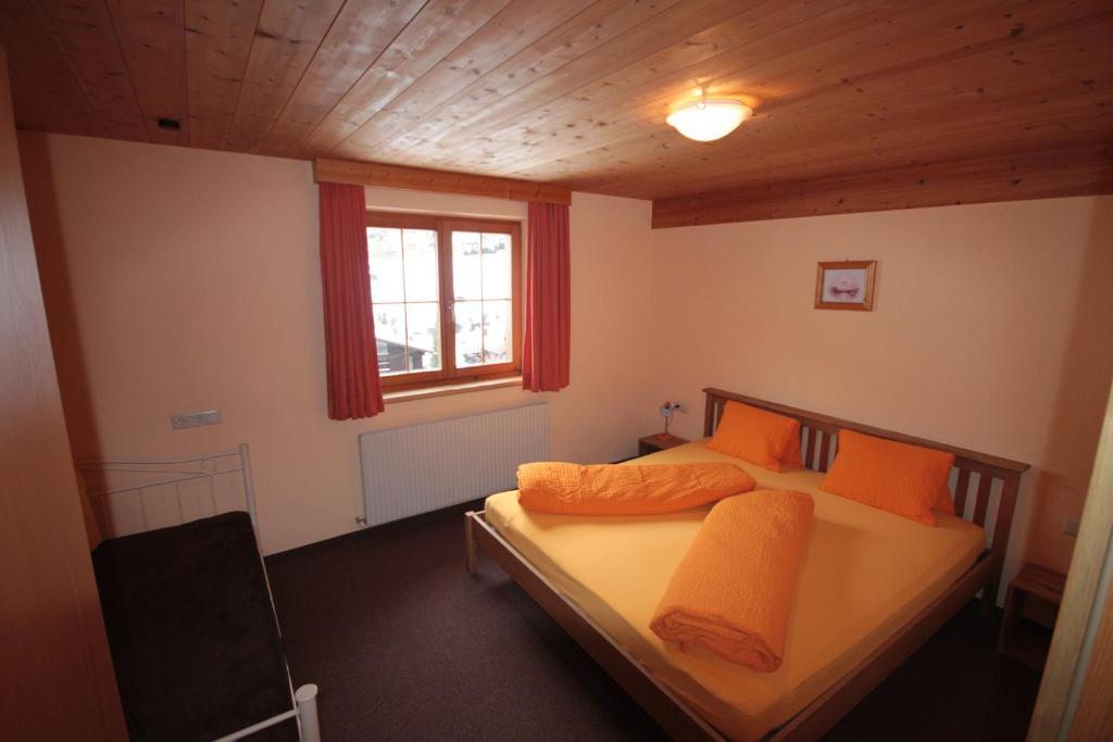 Haus Vallaster Gaschurn Quarto foto